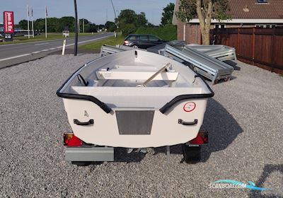 Sandström Basic 425 R - Kampagne! Dinghy 2026, Denmark