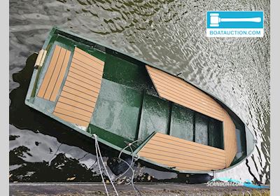 Vlet 350 Dinghy , with Yamaha engine, The Netherlands