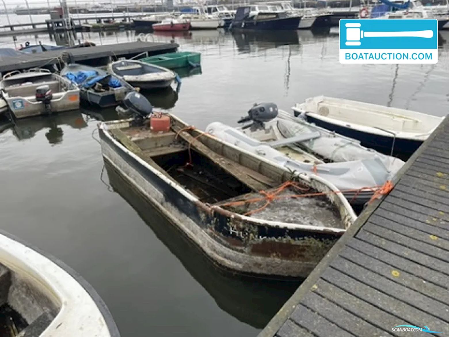 Vlet 380 Dinghy , met Yamaha motor, The Netherlands