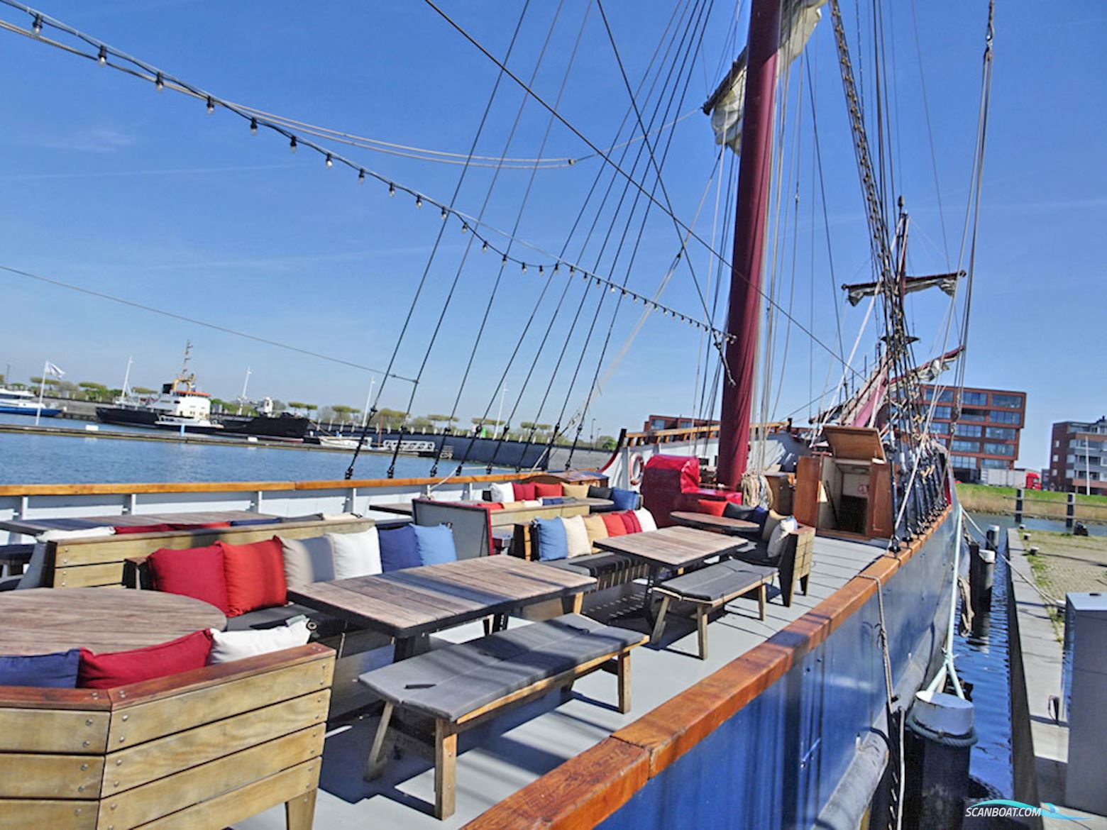 3 mast Charterschip / Evenementenboot 44 nachtgasten, 150 daggasten