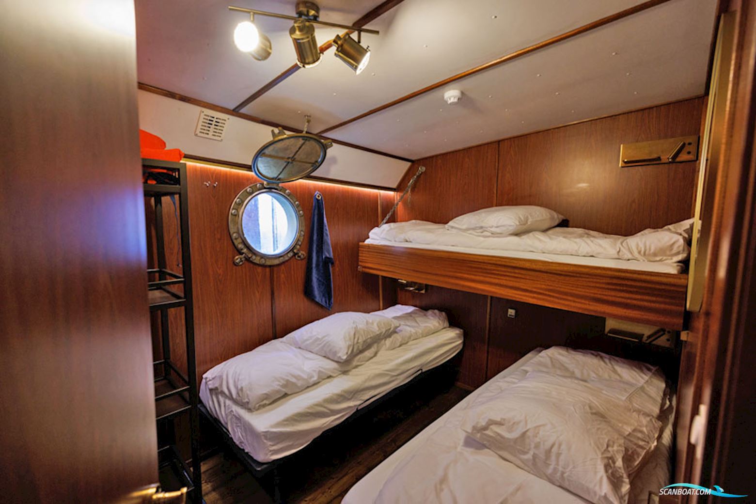 3 mast Charterschip / Evenementenboot 44 nachtgasten, 150 daggasten