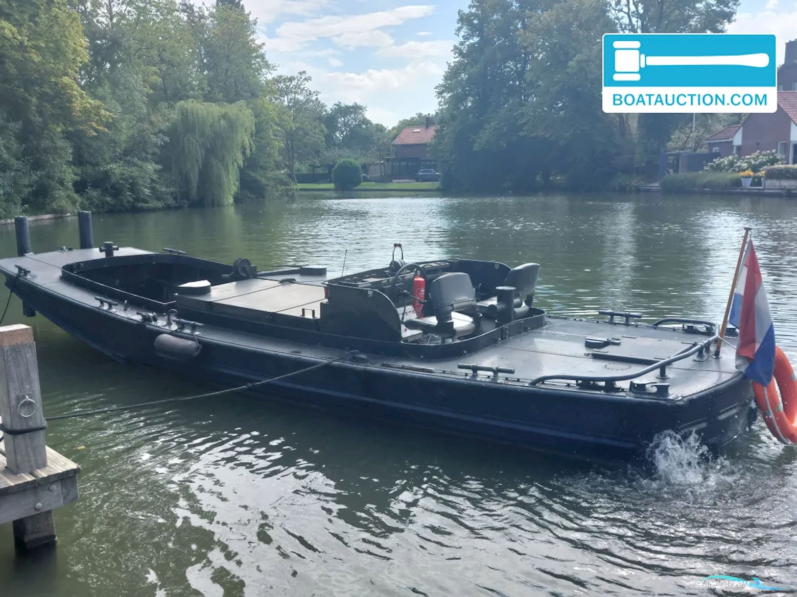 BEB Duwboot Ex beroepsschepen 1960, met Detroit Diesel  motor, The Netherlands