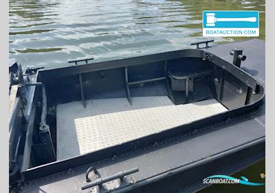 Beb Duwboot Ex beroepsschepen 1960, met Detroit Diesel motor, The Netherlands
