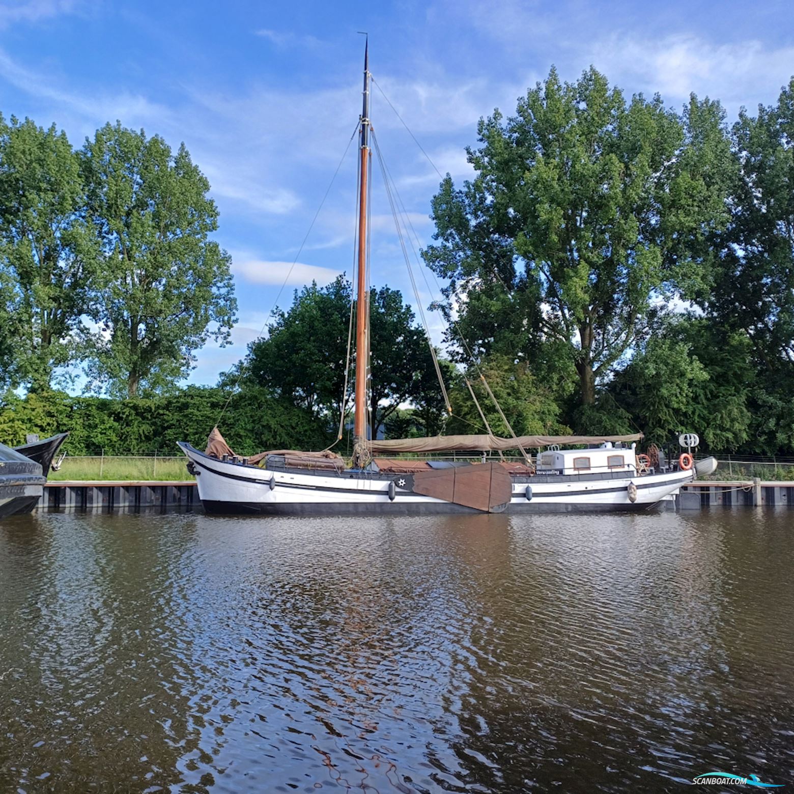 Klipper Woonschip/zeilklipper Ex beroepsschepen 1903, met Dainler motor, The Netherlands