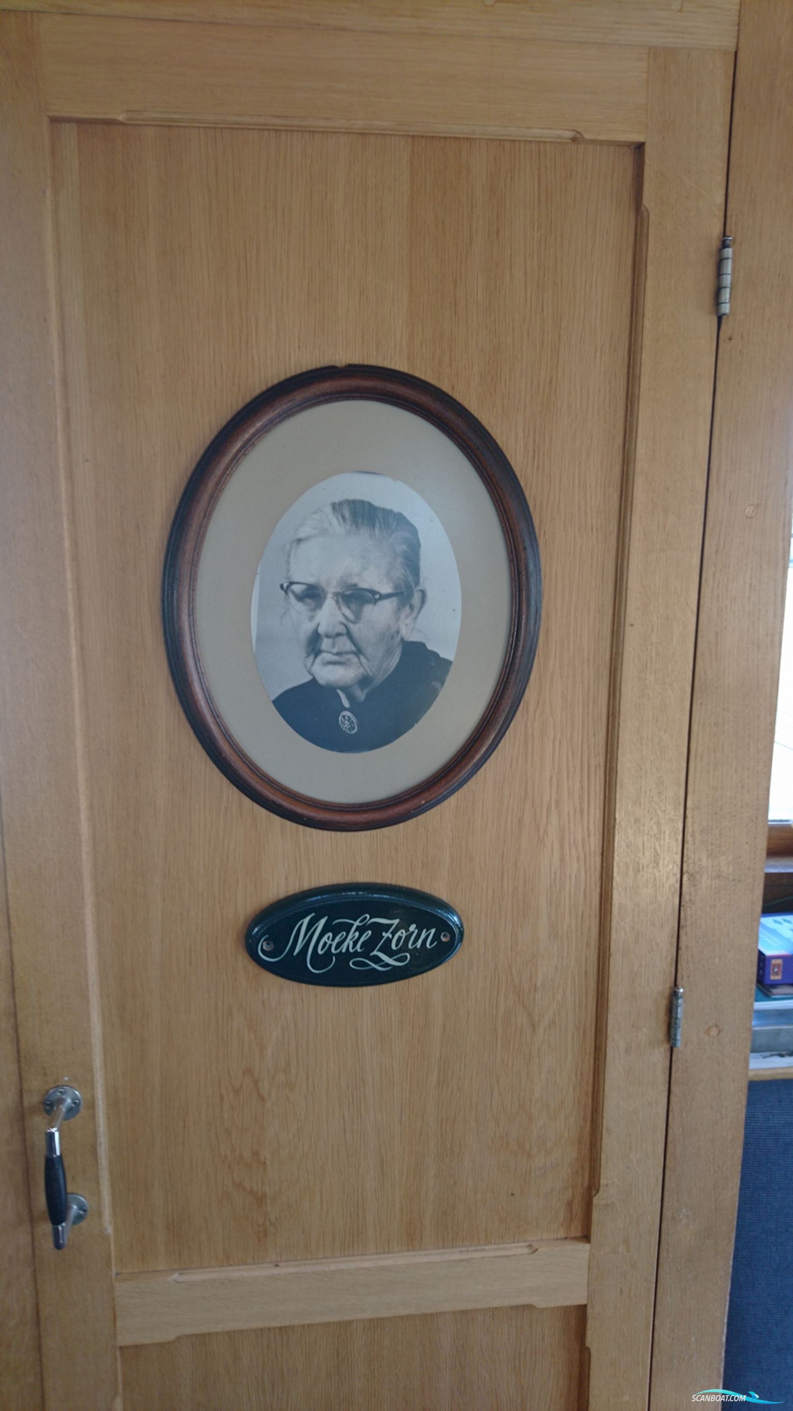 Klipperaak  Charter, woonschip