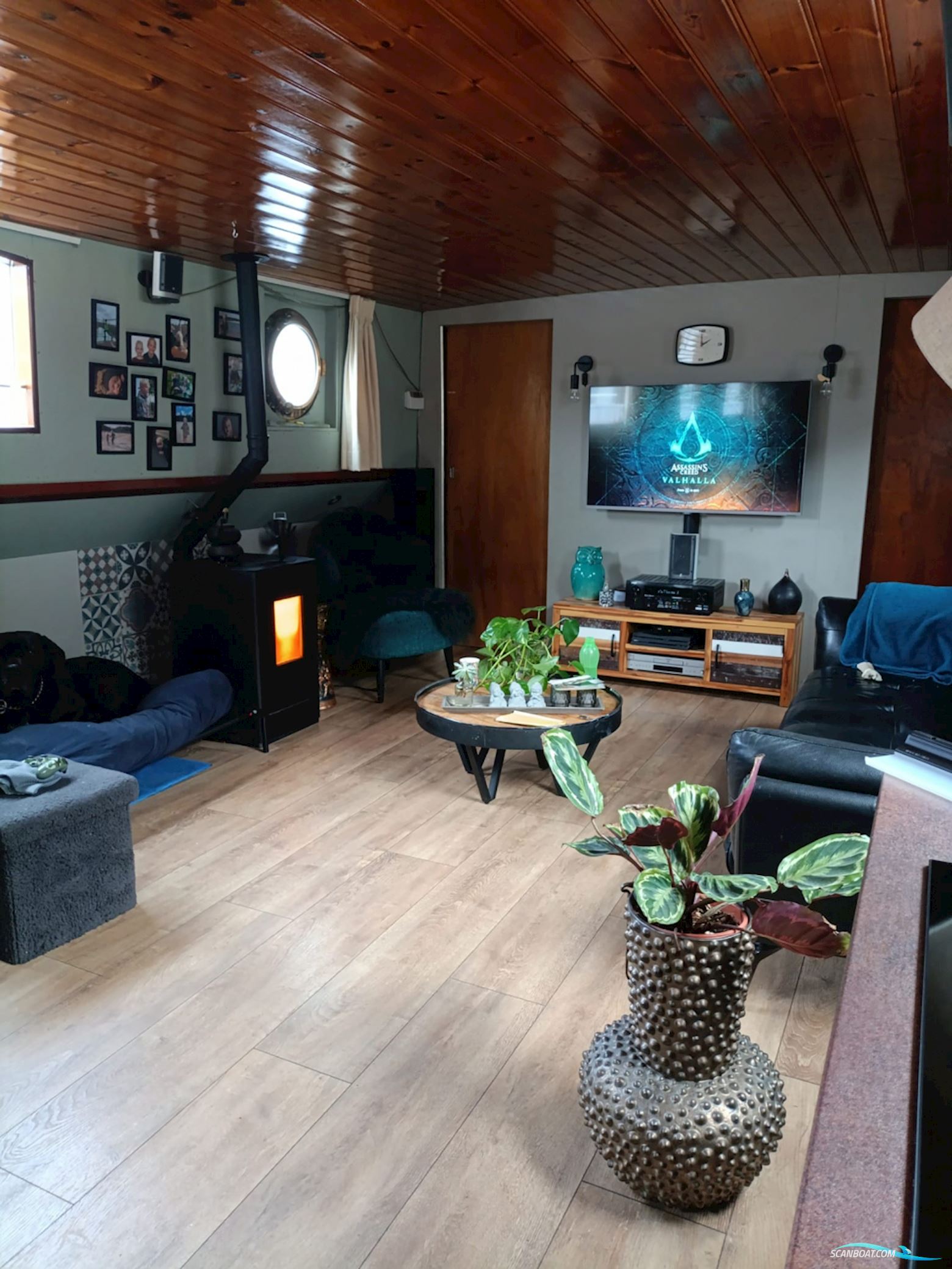 Luxemotor Woonschip 27.00