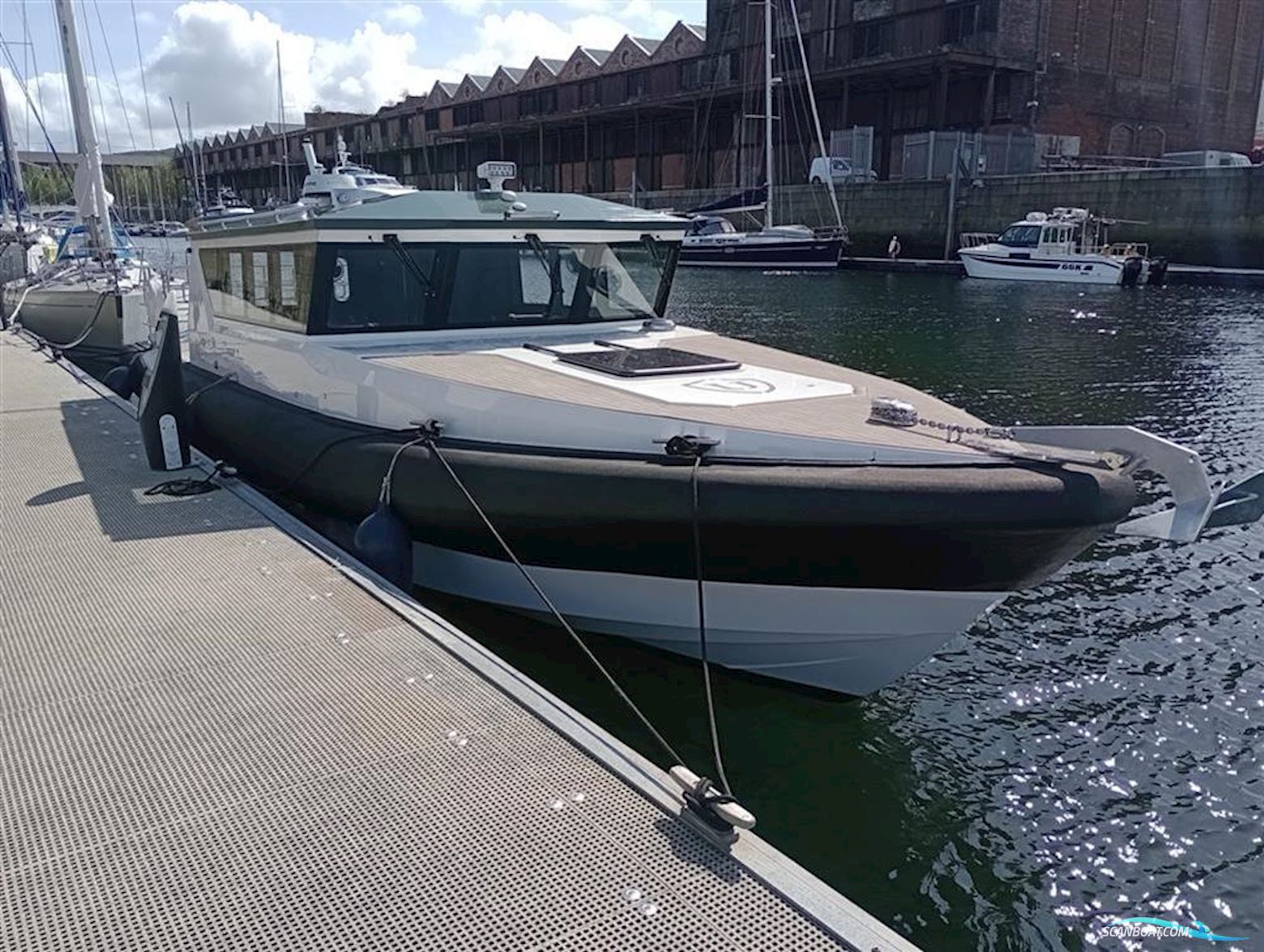 Ultimate 13m Hebrides Edition