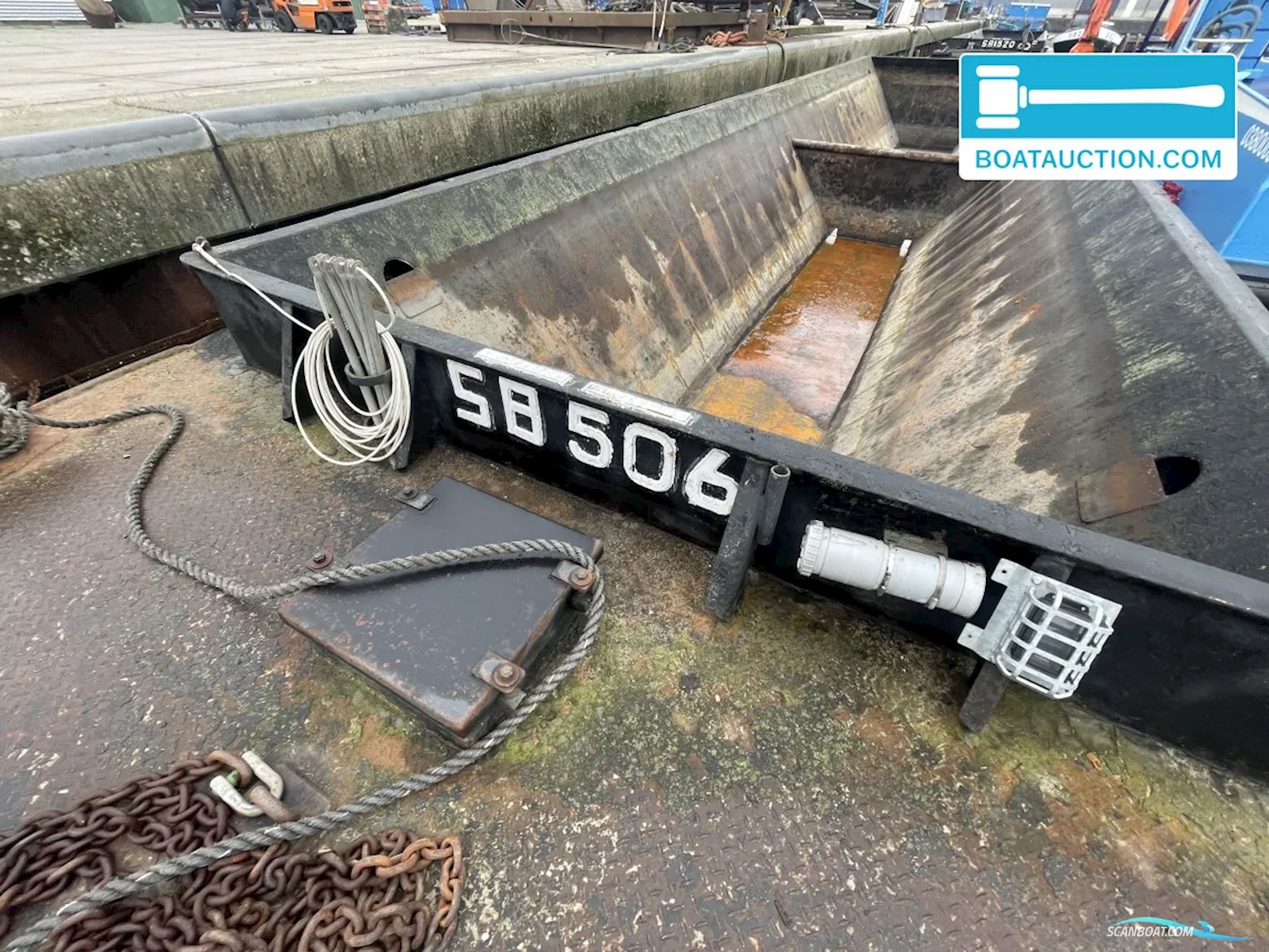 Vrachtduwbak SB506