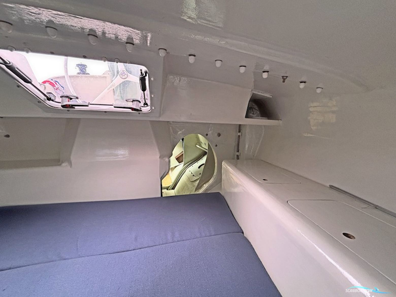 Amateur Farrier F-39 Trimaran