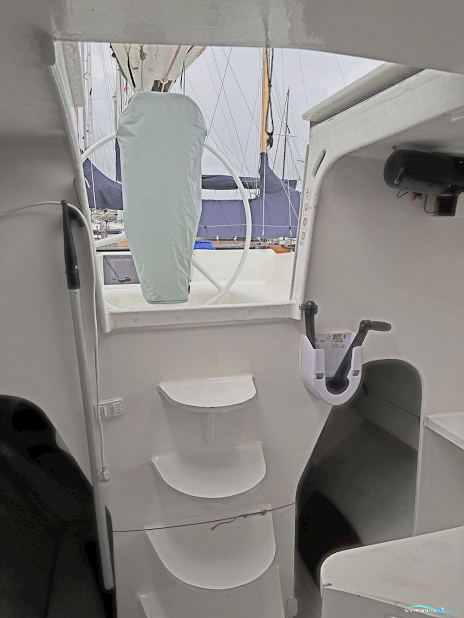 Amateur Farrier F-39 Trimaran