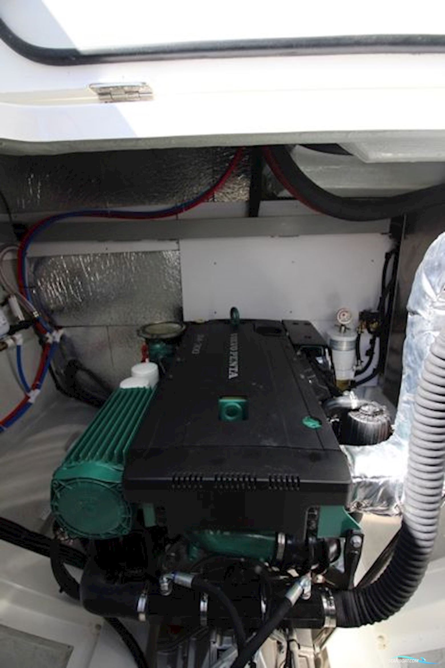 Aquila 42 Owner´s version