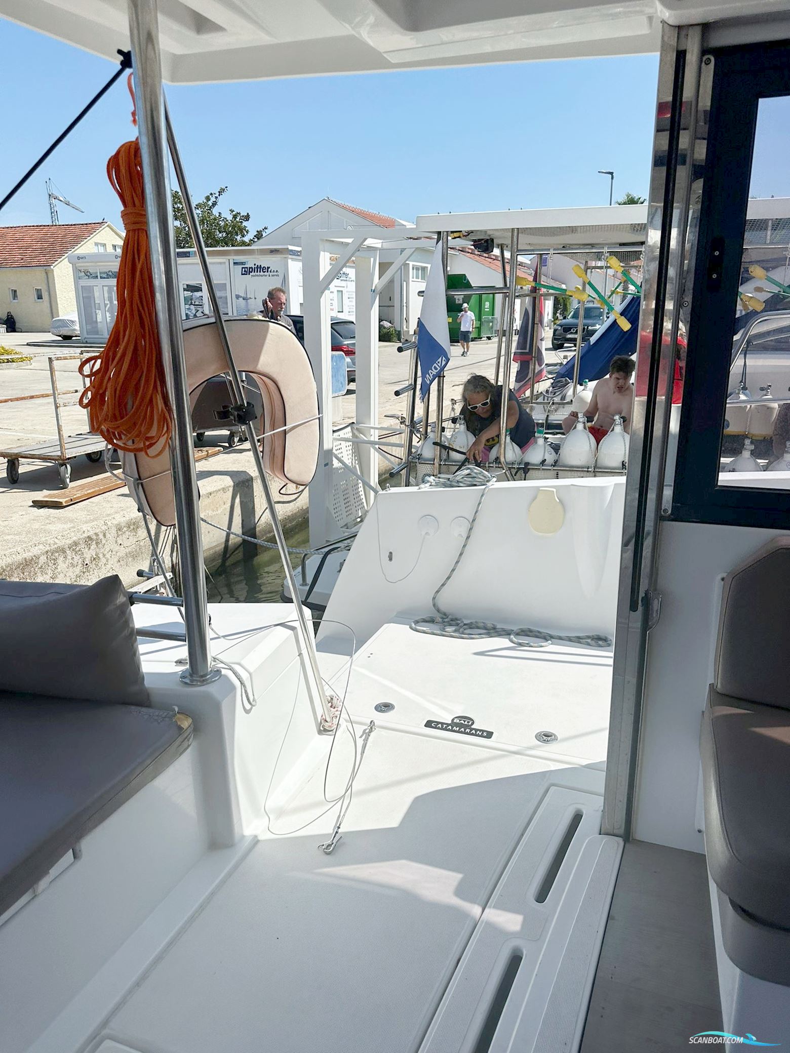 Bali 4.1 2x40hp Yanmar diesel