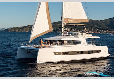 Bali 4.8 Flerskrogsbåd 2026, med Yanmar motor, Frankrig