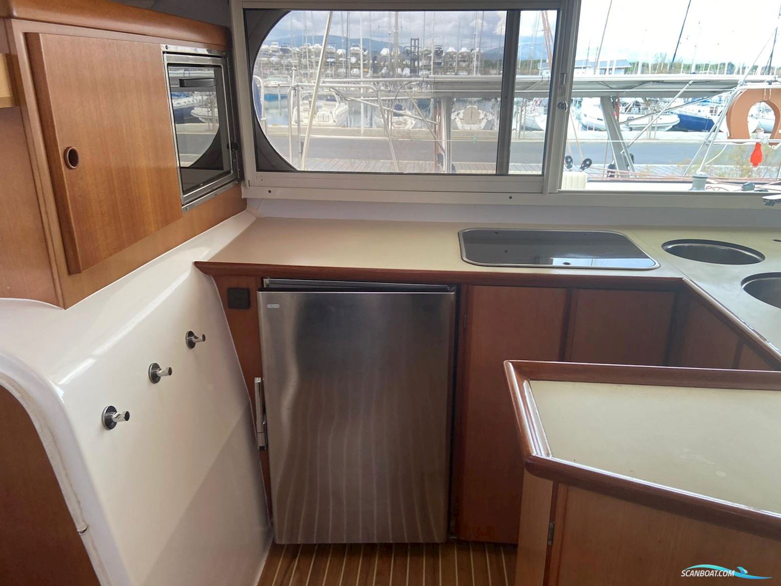 Bavaria Nautitech 47