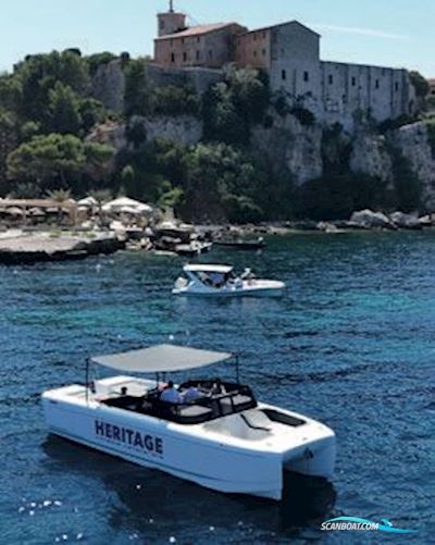 Canados Heritage 36 Flerskrogsbåd 2026, med Mercury Verado V8 4-Temps – 250 ch motor, Italien
