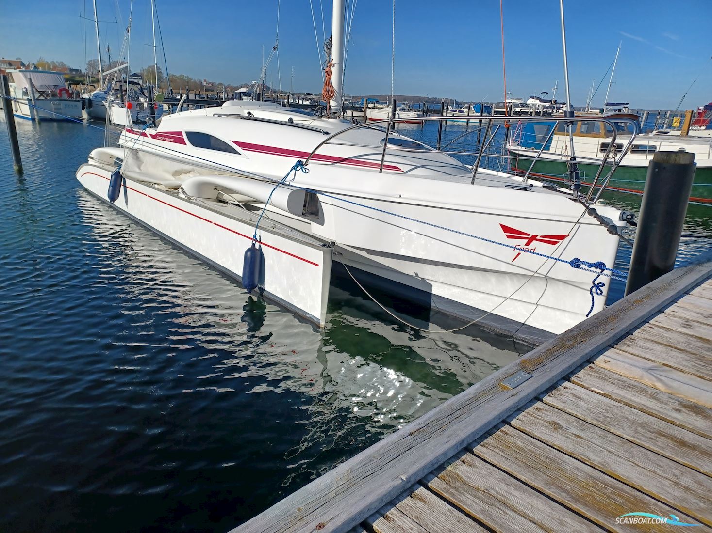 Dragonfly 28 Sport Flerskrogsbåd 2012, med Mercury motor, Danmark