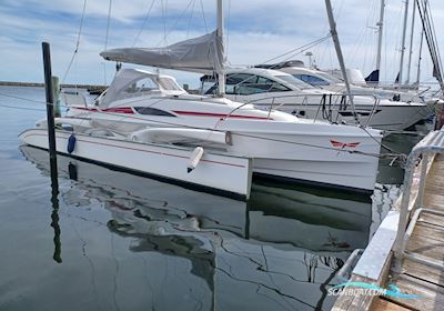 Dragonfly 28 Sport Flerskrogsbåd 2012, med Mercury motor, Danmark