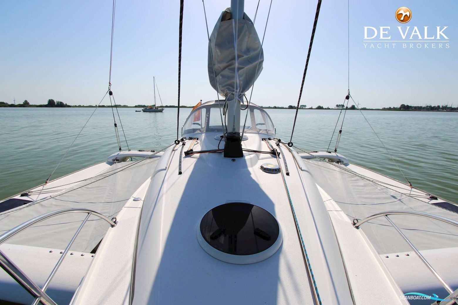 Dragonfly DF 28 Touring