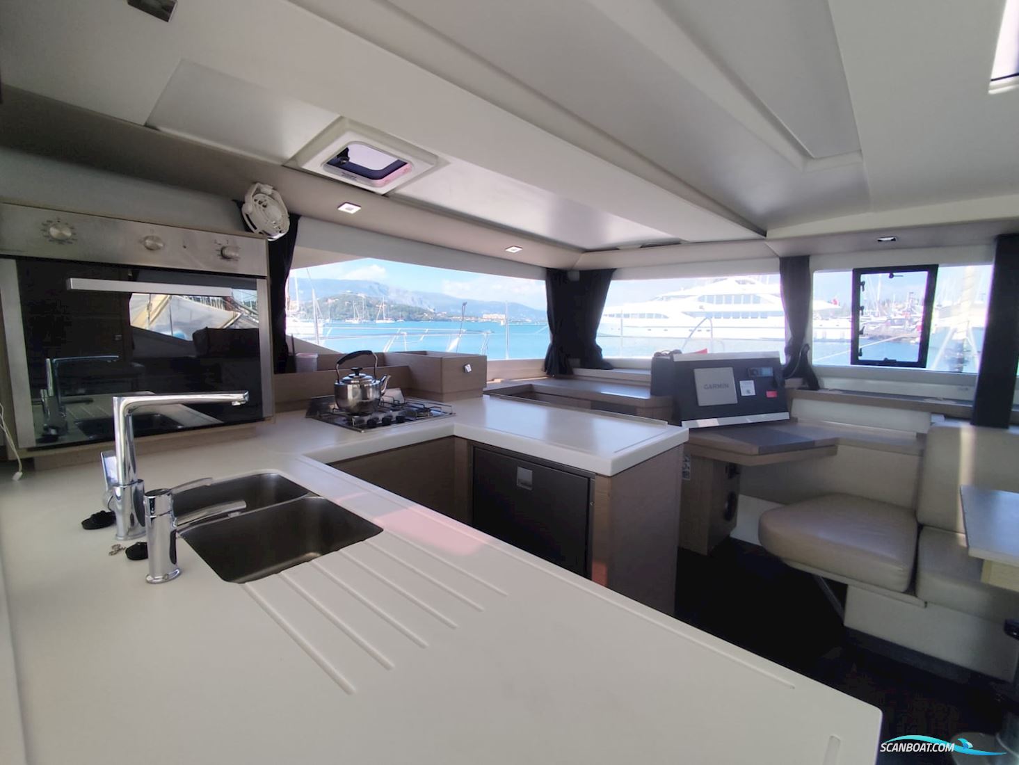 Fountaine Pajot Astrea 42 Quatuor
