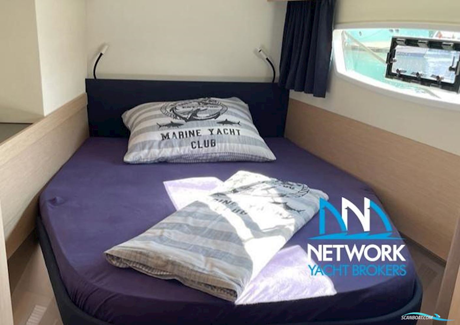 Fountaine Pajot Astrea 42