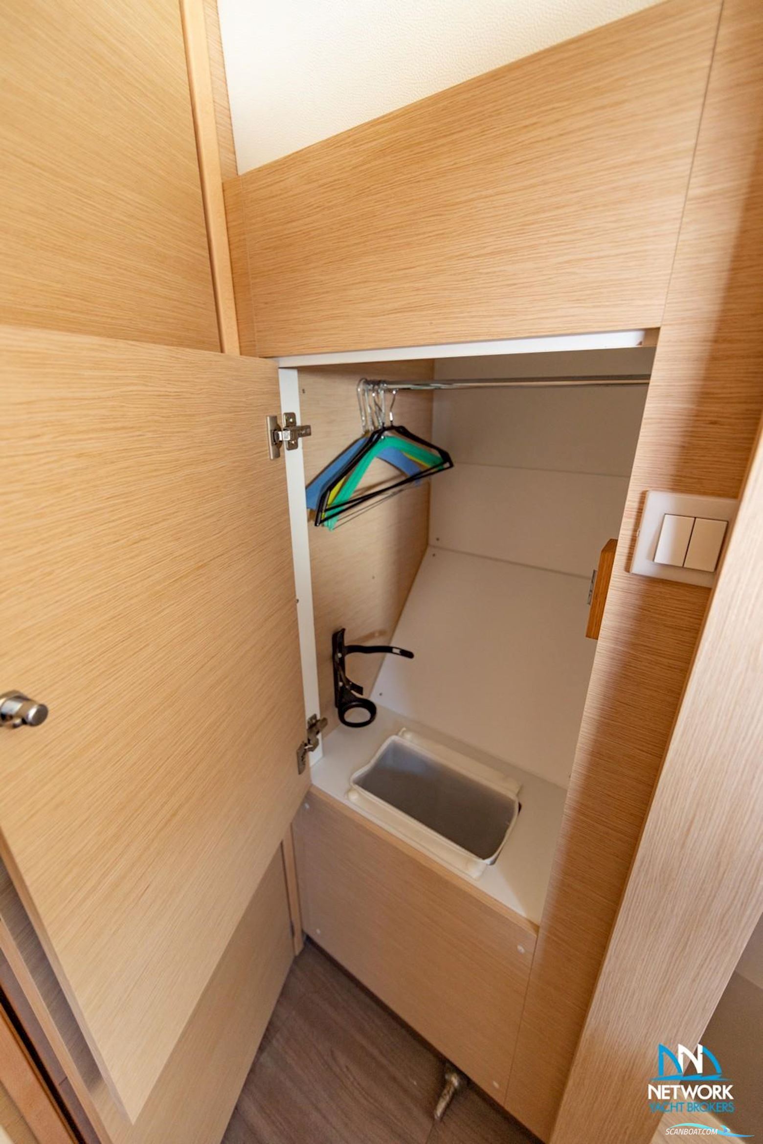 Fountaine Pajot Astrea 42