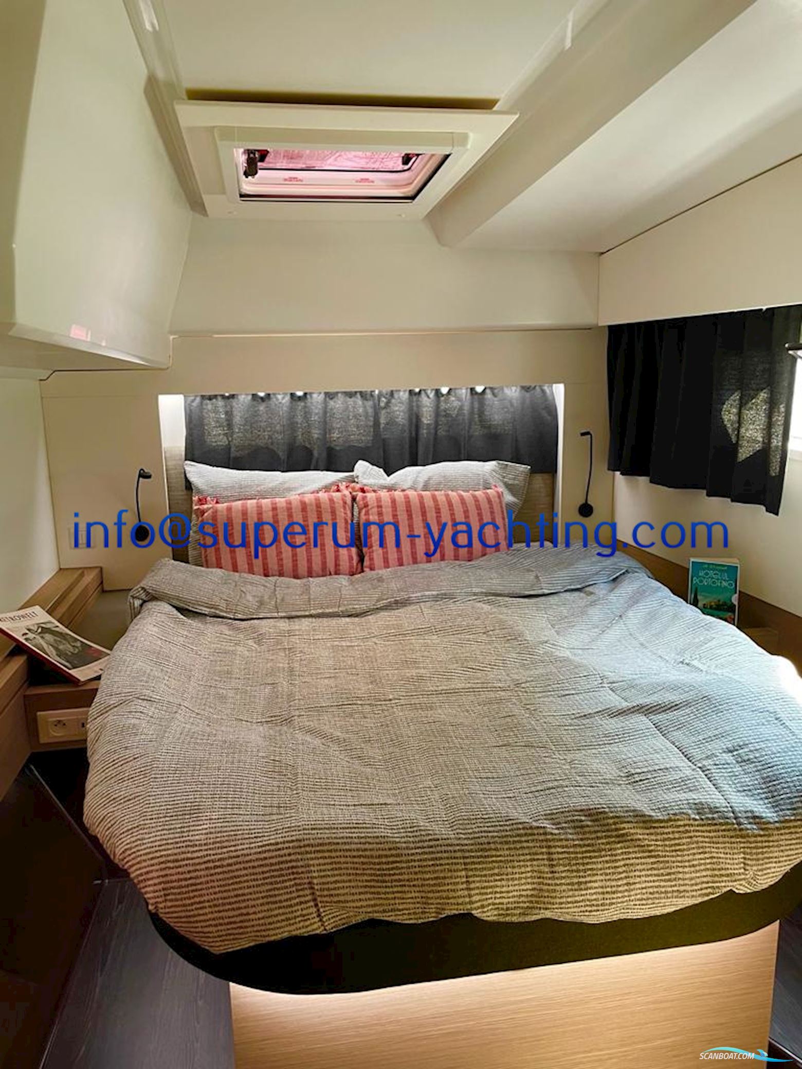 Fountaine Pajot Astrea 42