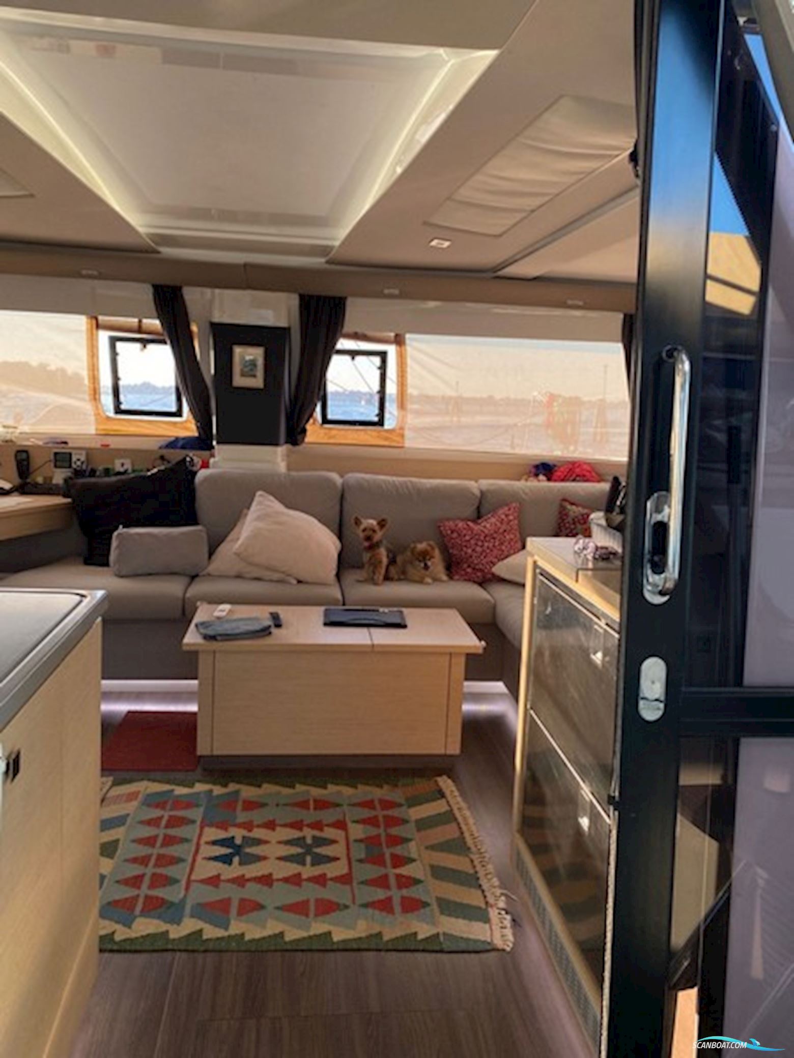 Fountaine Pajot Helia 44