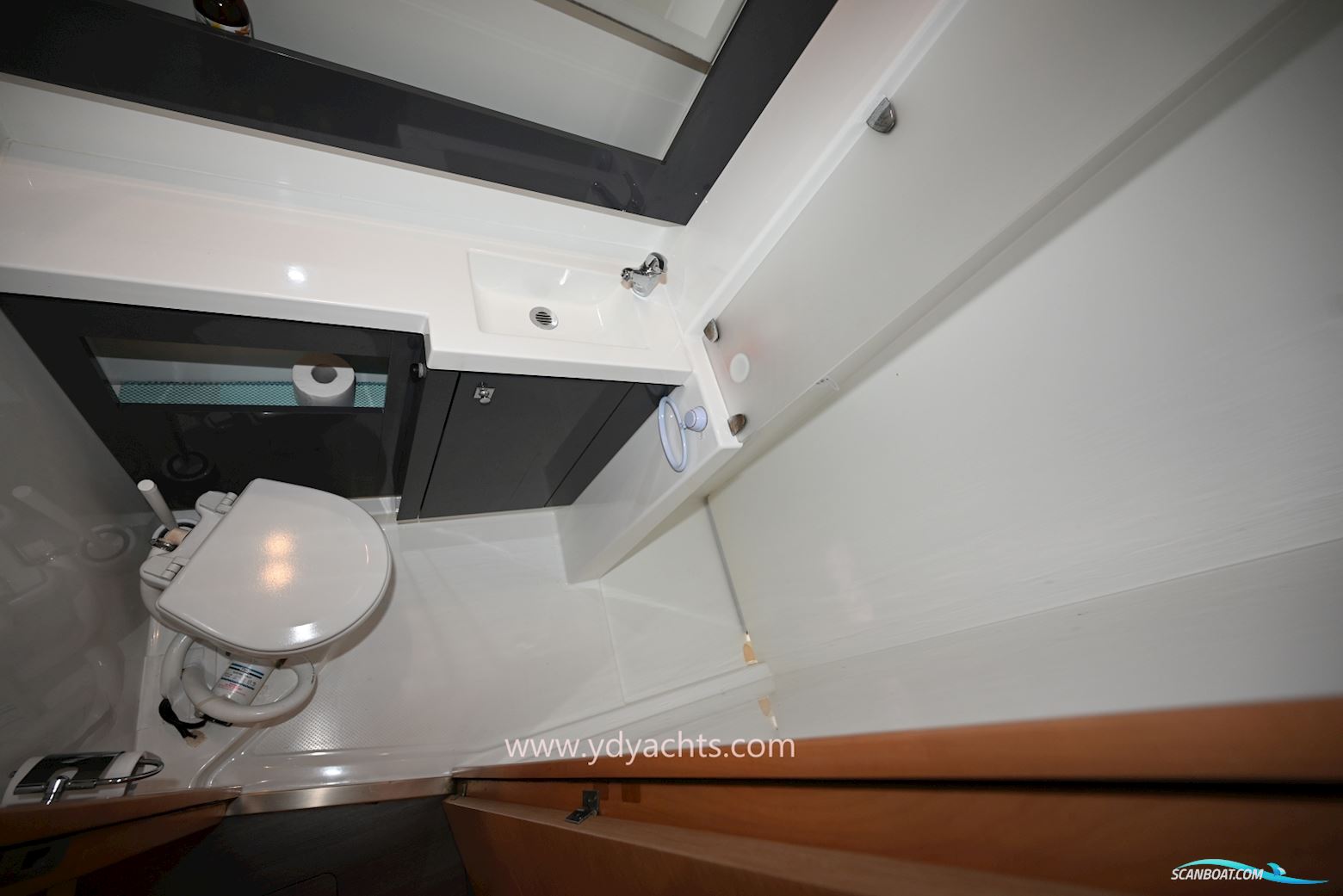 Fountaine Pajot Helia 44