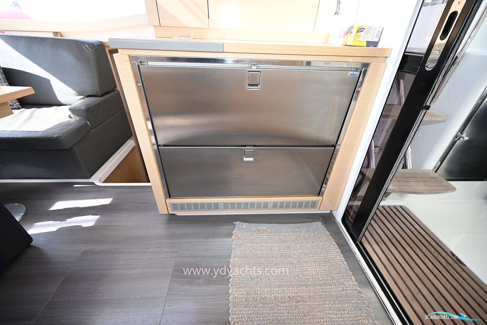 Fountaine Pajot Helia 44