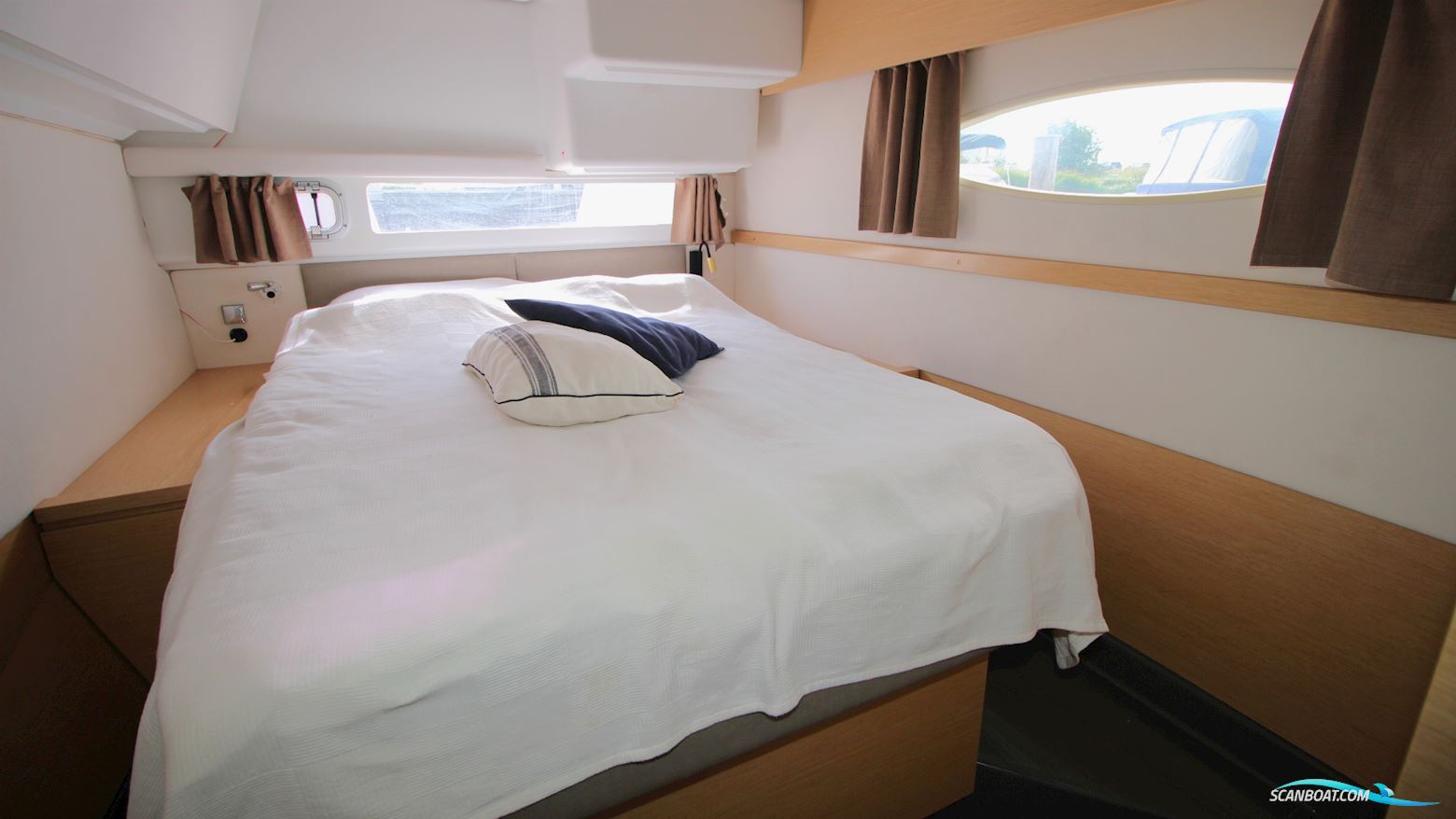Fountaine Pajot Helia 44