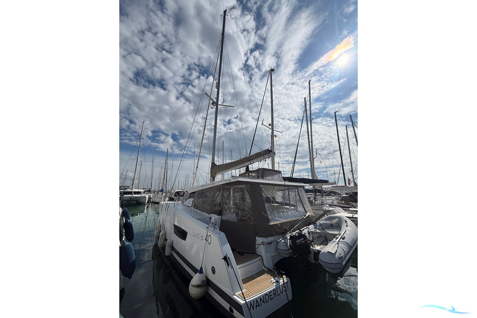 Fountaine Pajot Lucia 40