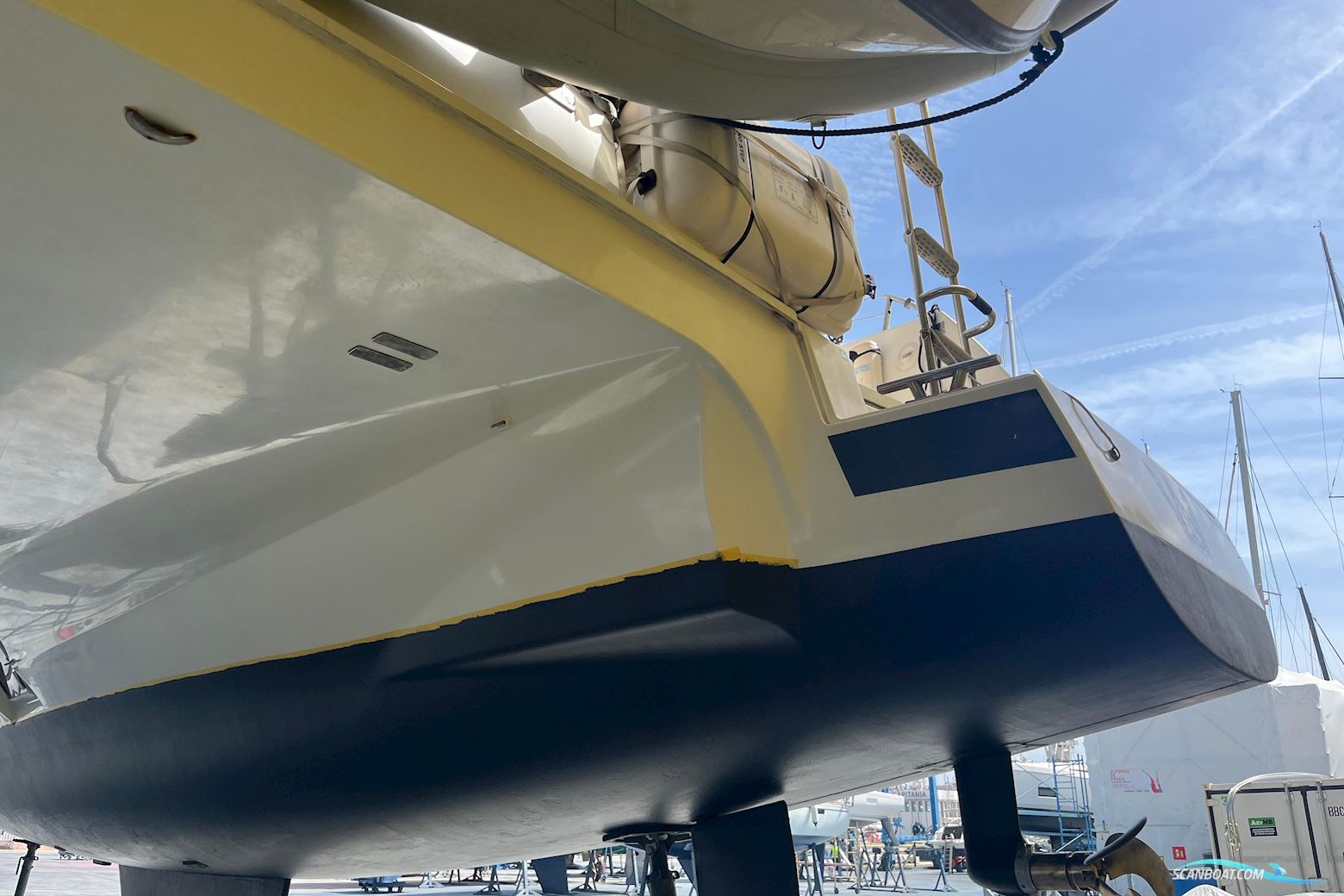 Fountaine Pajot Lucia 40