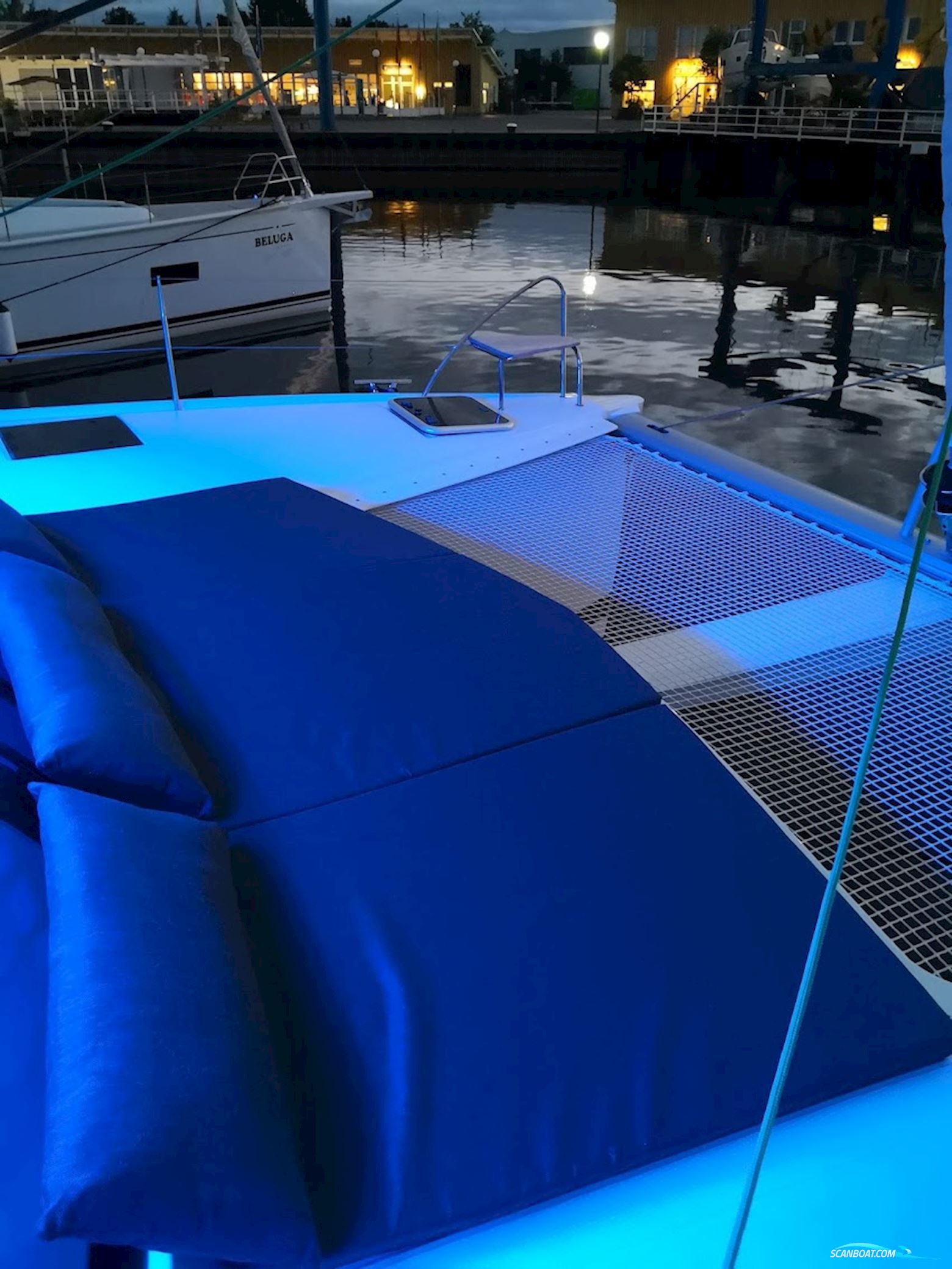 Fountaine Pajot Lucia 40