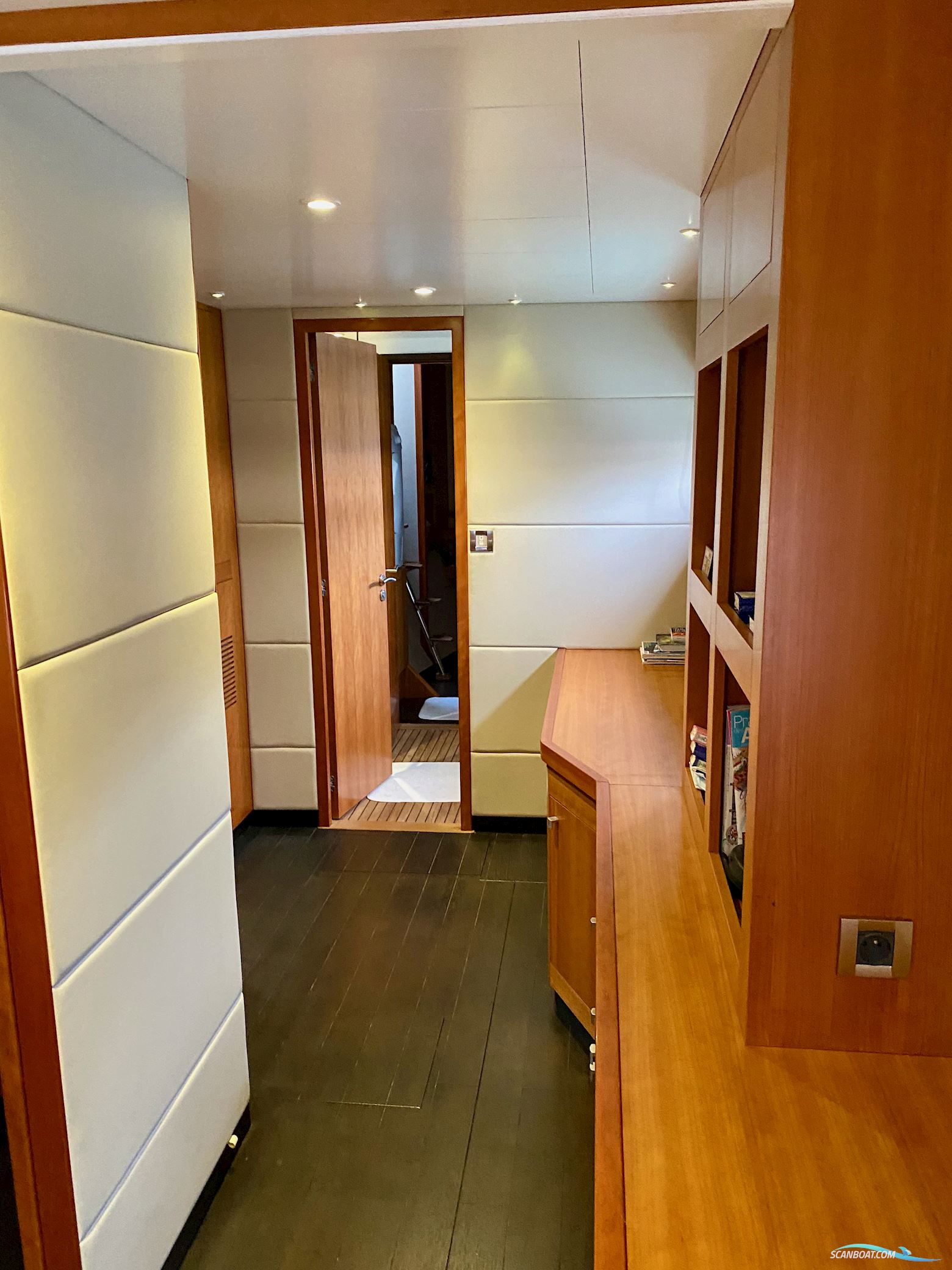 Fountaine Pajot Queensland 55