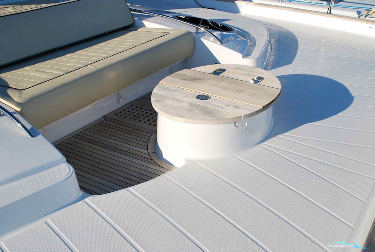 Fountaine Pajot Queensland 55