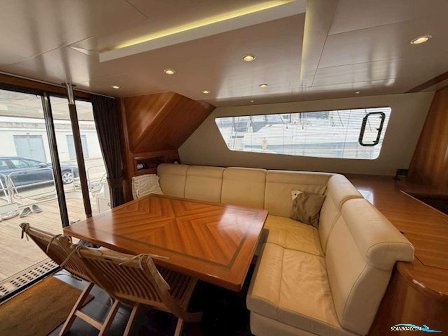 Fountaine Pajot Queensland 55