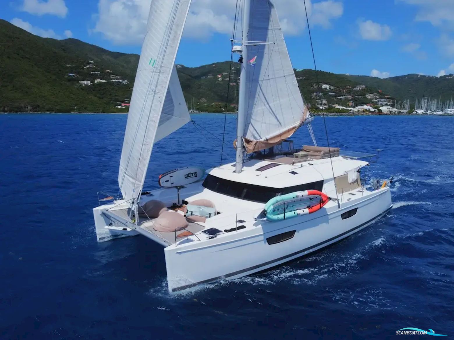 Fountaine Pajot Saba 50 Flerskrogsbåd 2015, med Volvo Penta motor, Virgin Islands