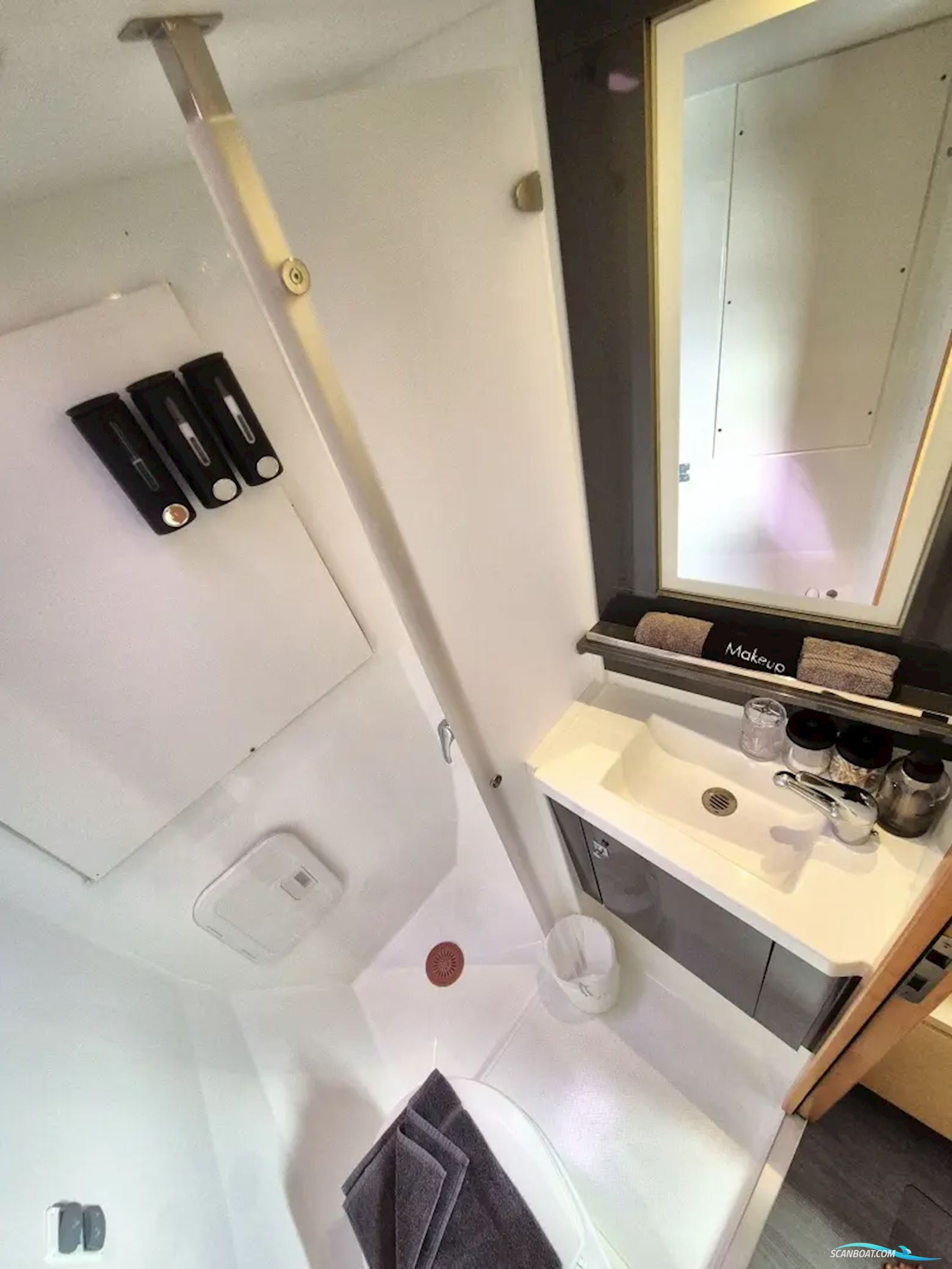 Fountaine Pajot Saba 50