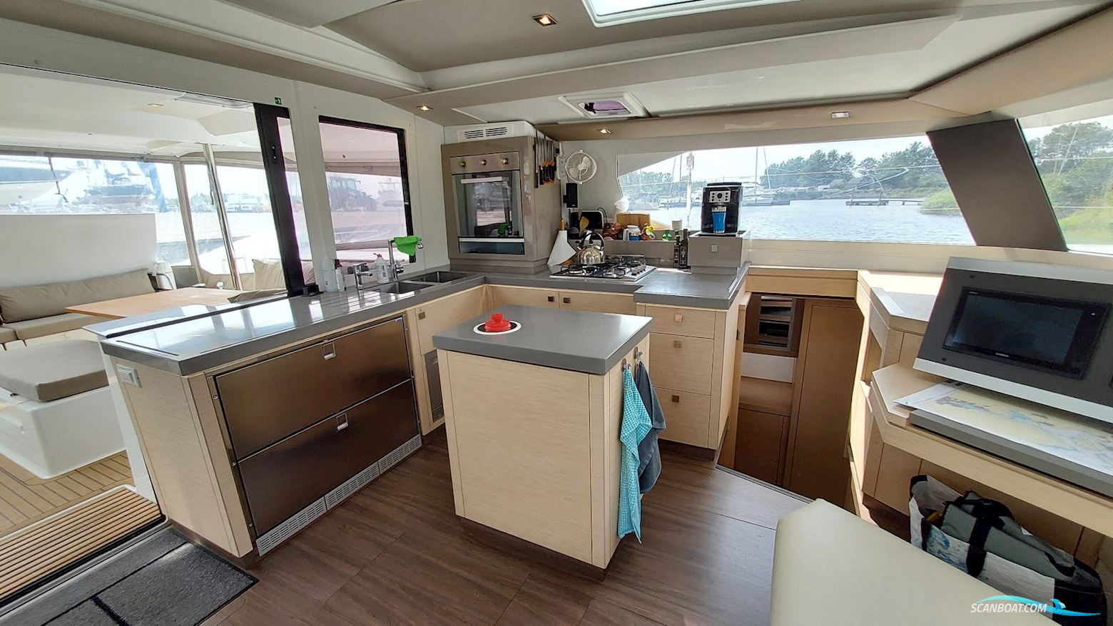 Fountaine Pajot Saona 47