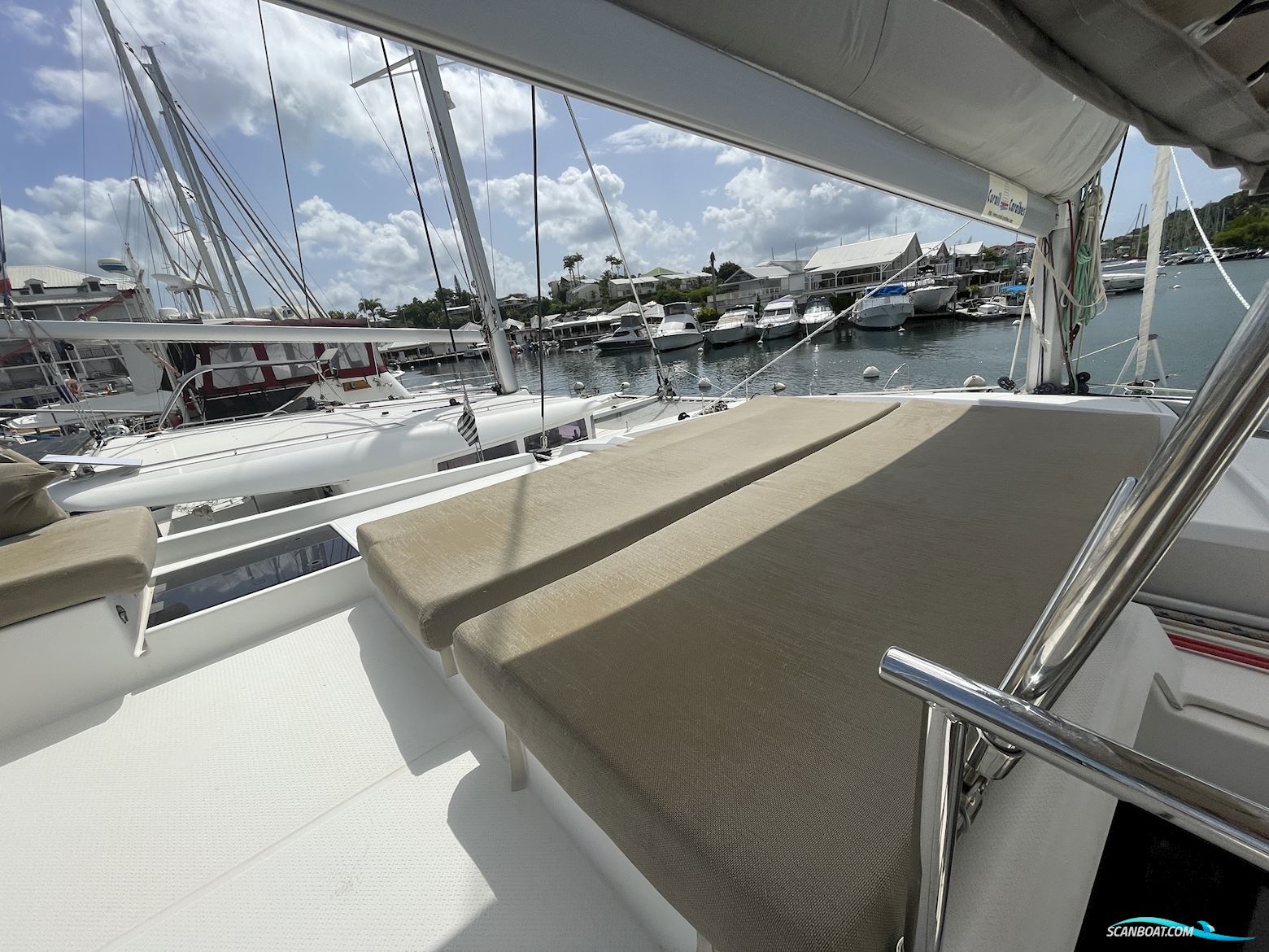 Fountaine Pajot Saona 47