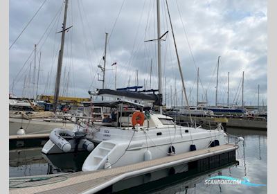 Fountaine Pajot TOBAGO 35 Flerskrogsbåd 1994, med VOLVO motor, Frankrig