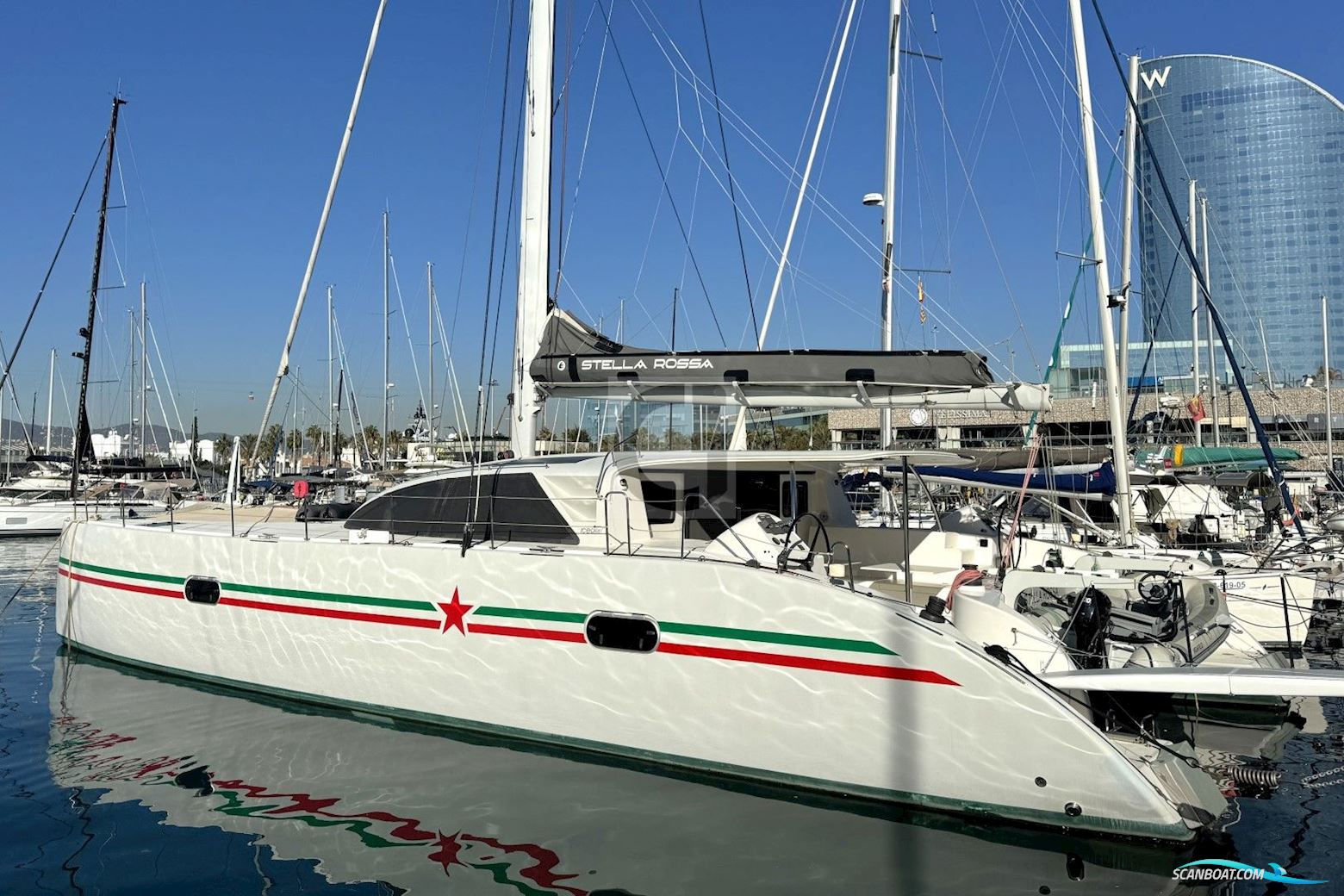 Ice Yachts Ice Cat 61