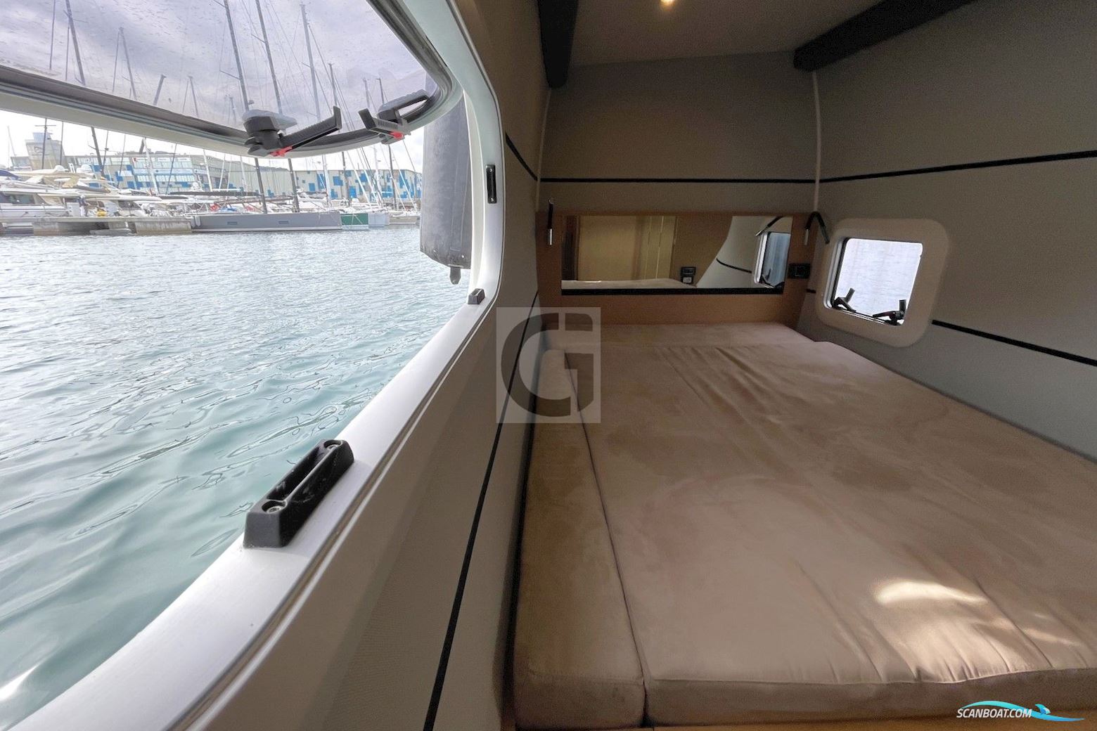 Ice Yachts Ice Cat 61