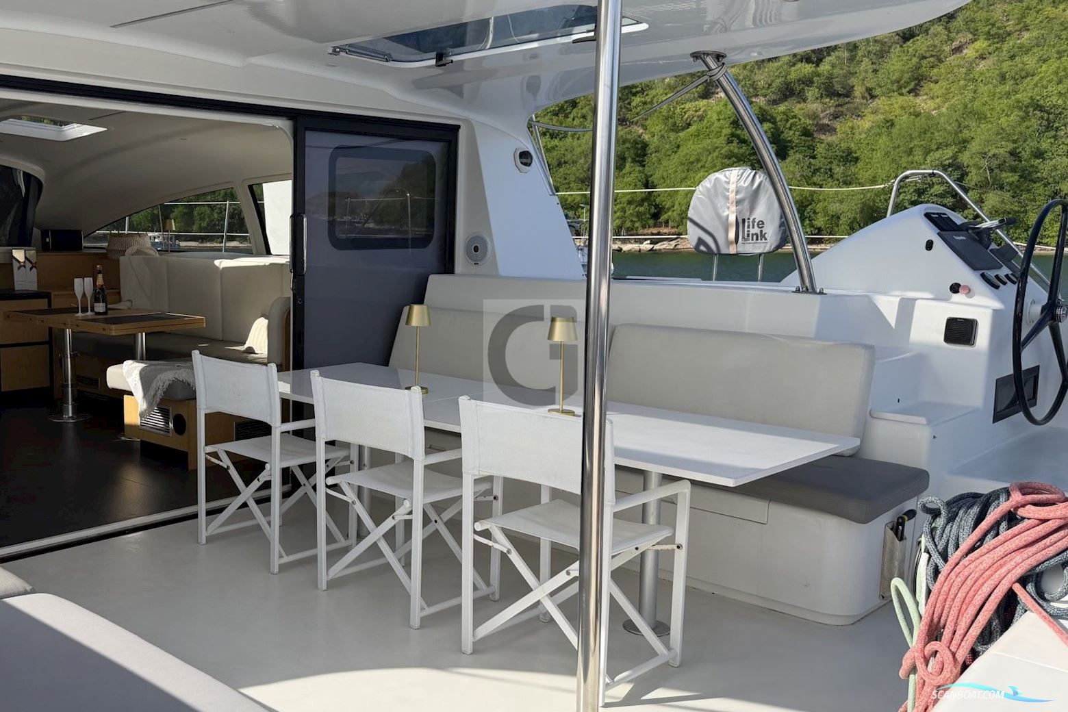 Ice Yachts Ice Cat 61