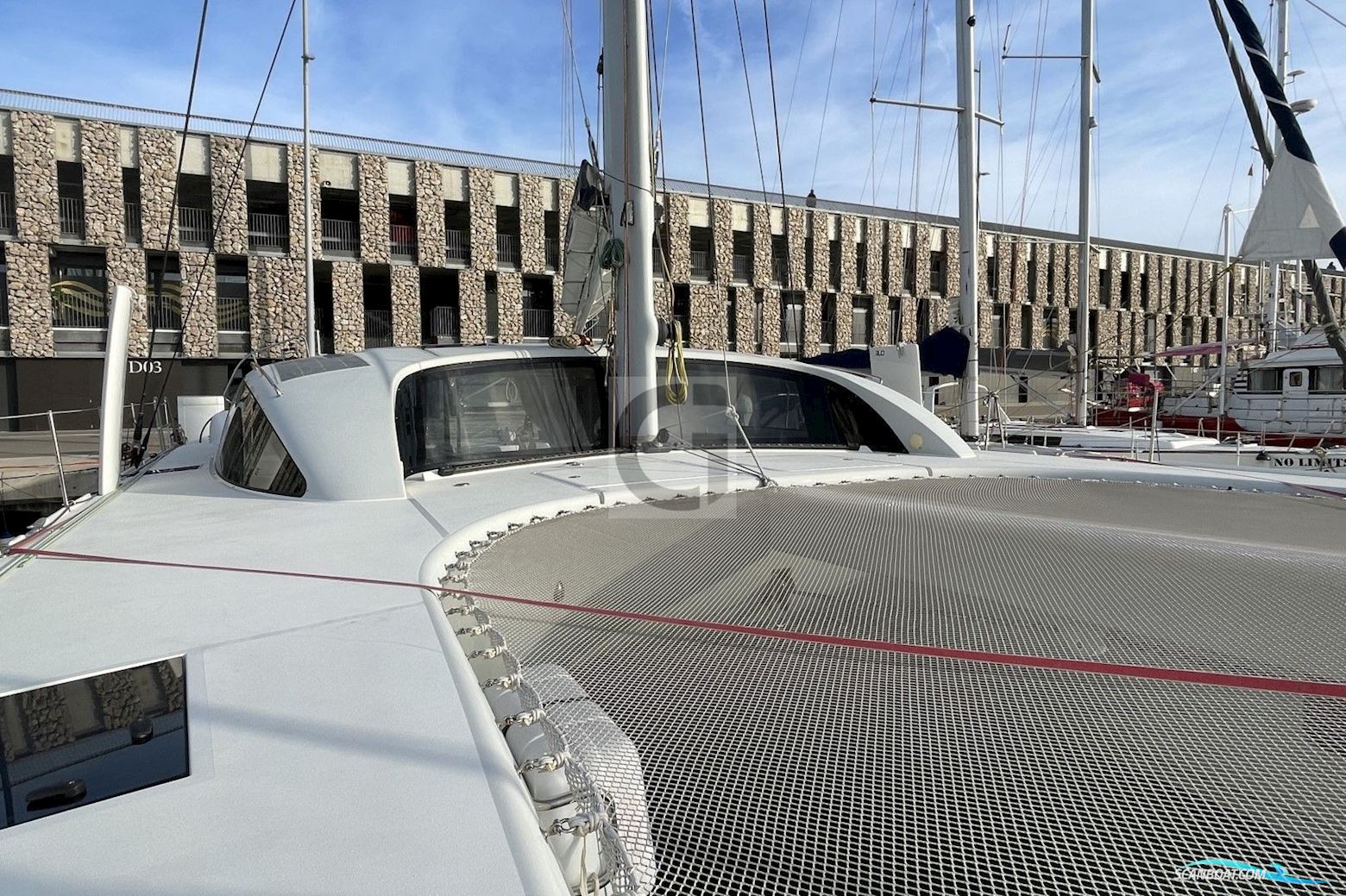 Ice Yachts Ice Cat 61