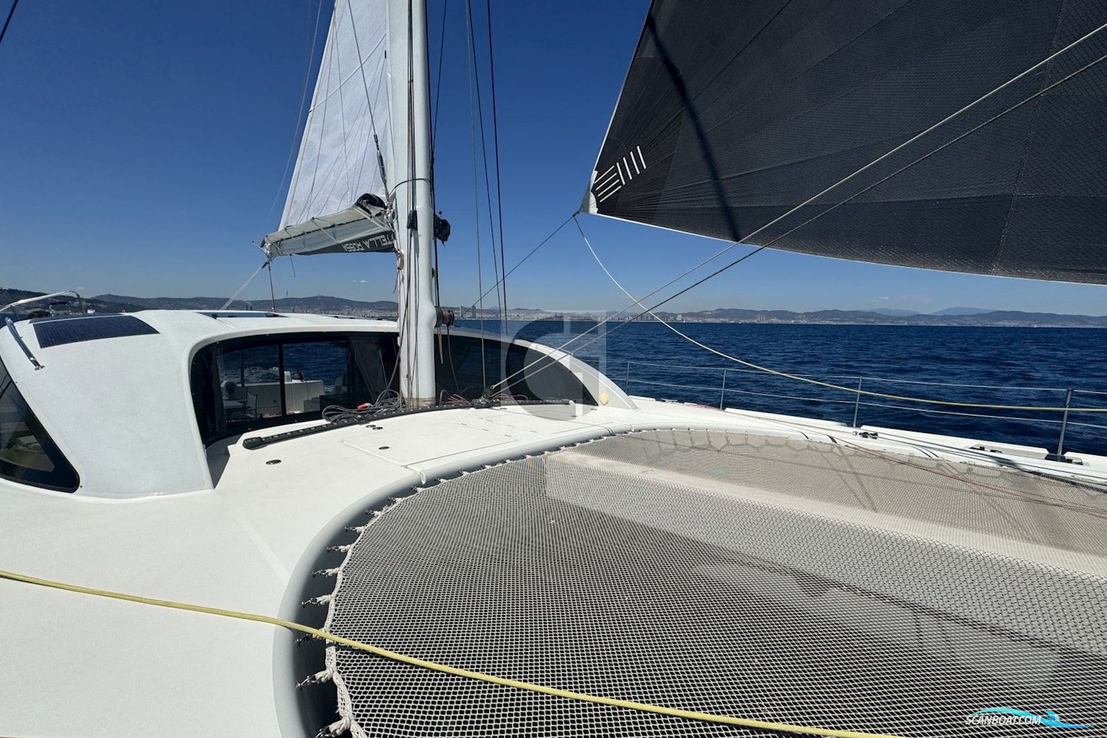 Ice Yachts Ice Cat 61