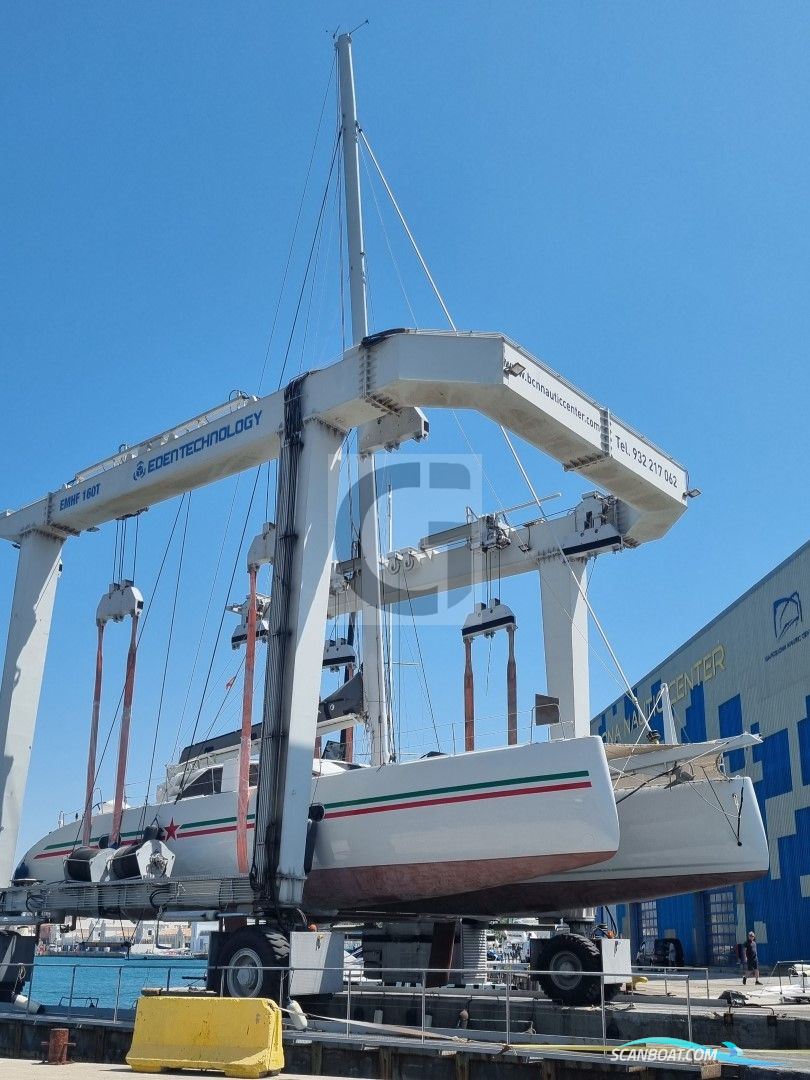 Ice Yachts Ice Cat 61