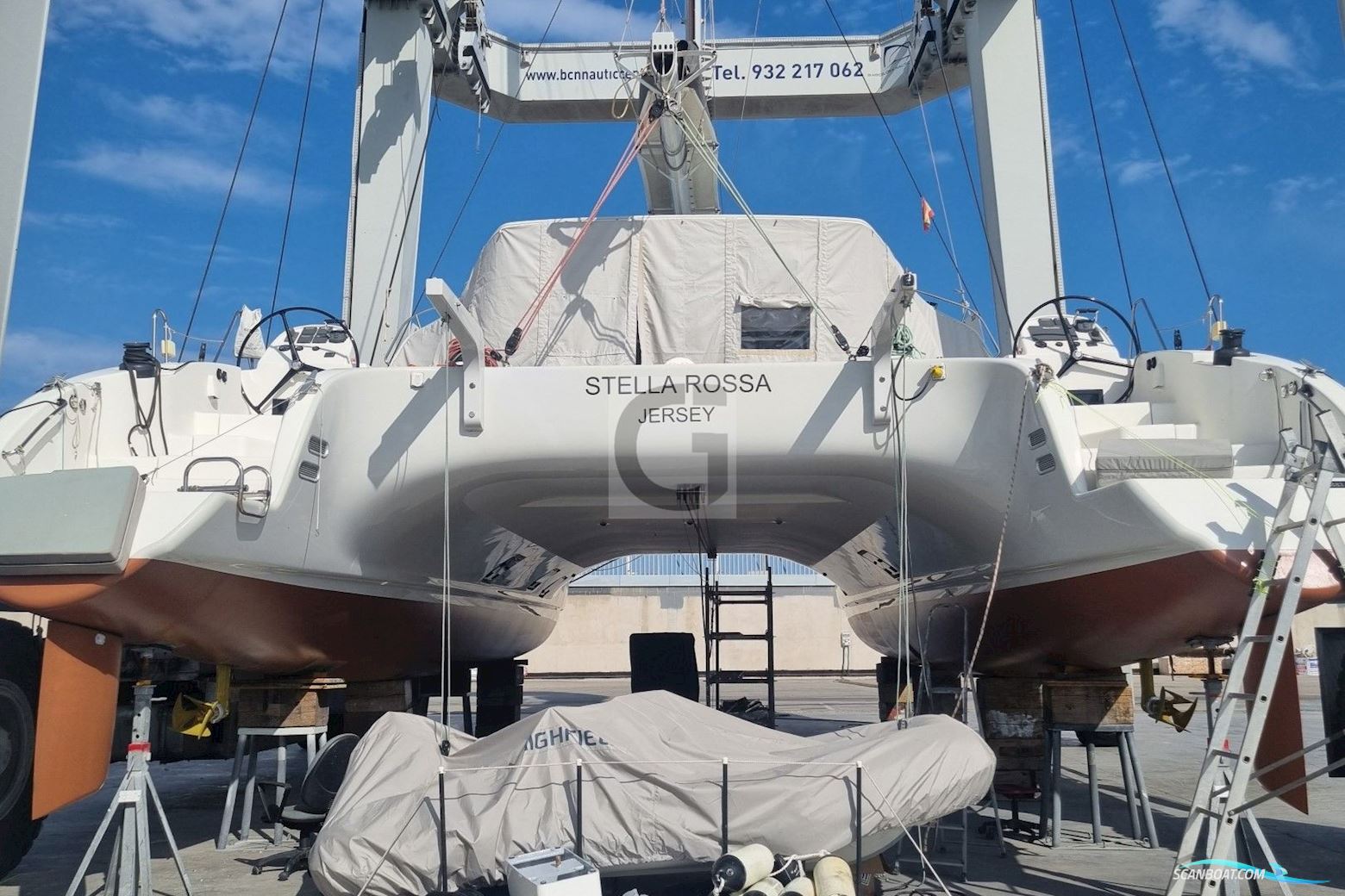 Ice Yachts Ice Cat 61