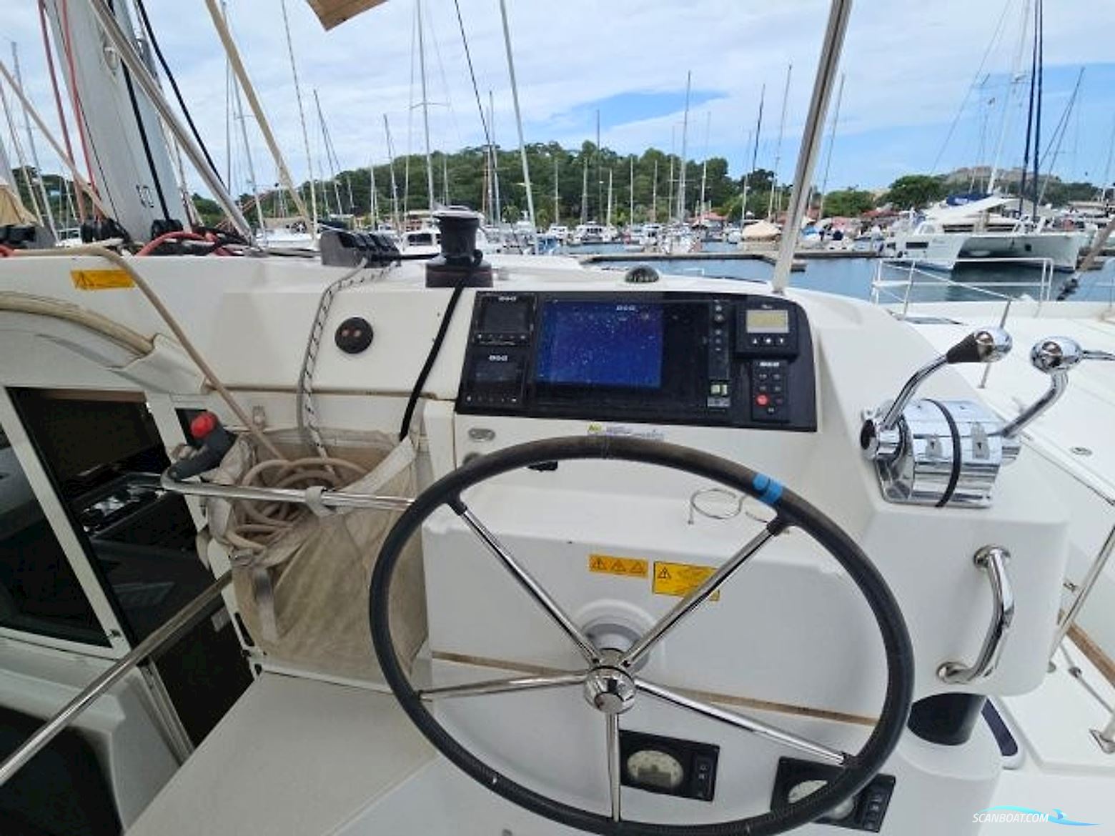 LAGOON  40