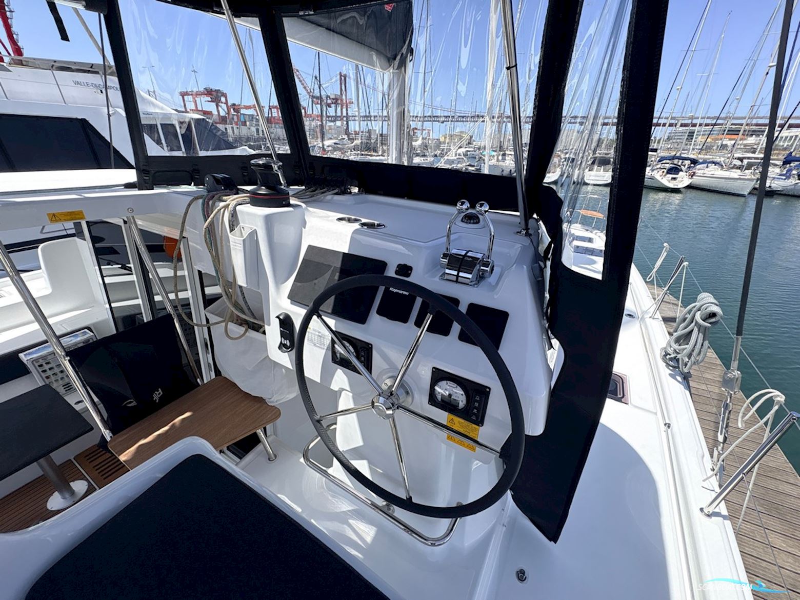 Lagoon 38
